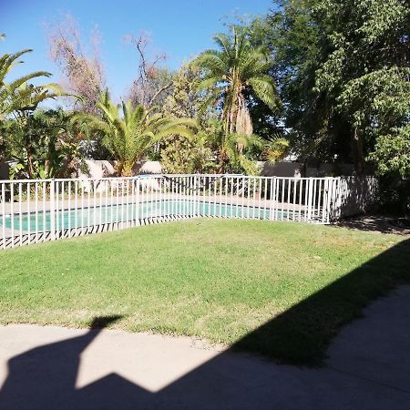 Anandi Guesthouse Mariental Eksteriør billede