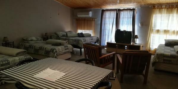 Anandi Guesthouse Mariental Eksteriør billede