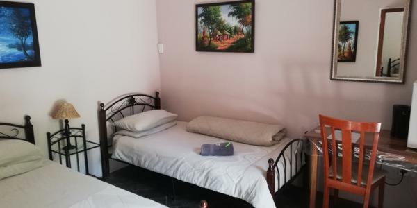 Anandi Guesthouse Mariental Eksteriør billede